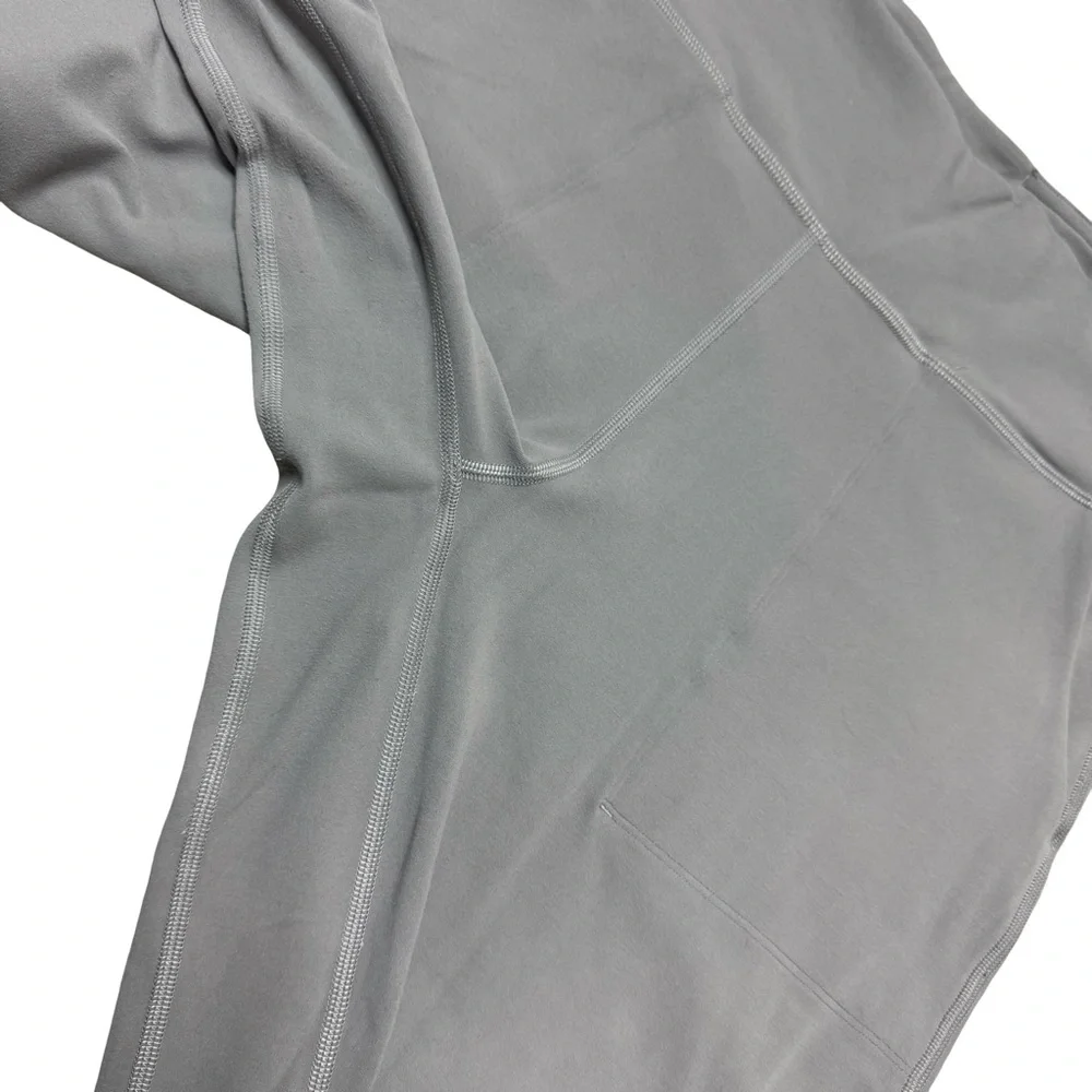 RARE Lululemon Align High Rise Cropped Jogger – Half Moon, Size 8 - Picture 5 of 7